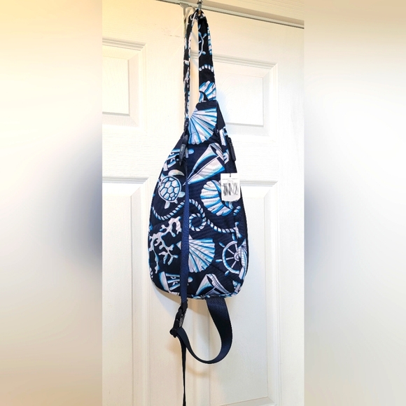 3pc Set of Vera Bradley Shore Enough, sling bag, beach towel & luggage tag! NWT - Picture 3 of 8